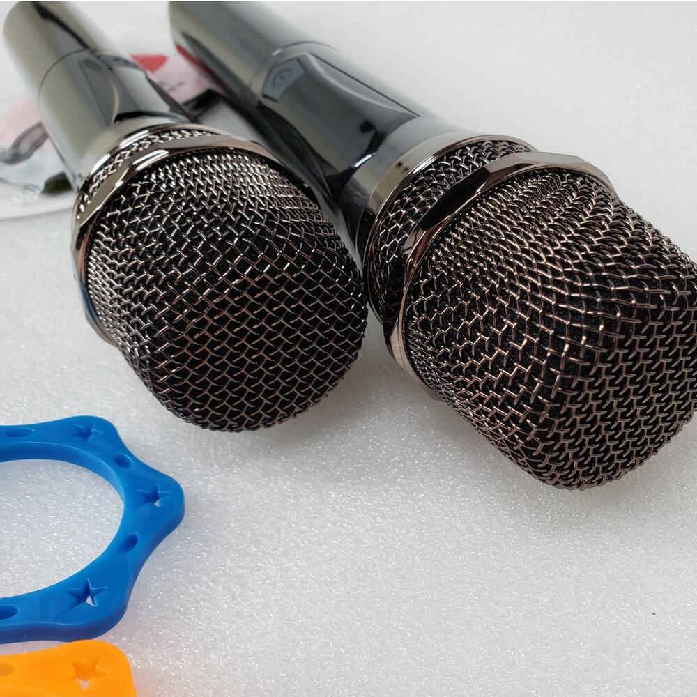 2PCS Wireless Professional Microphone Handheld Mic System for Karaoke w/Receiver